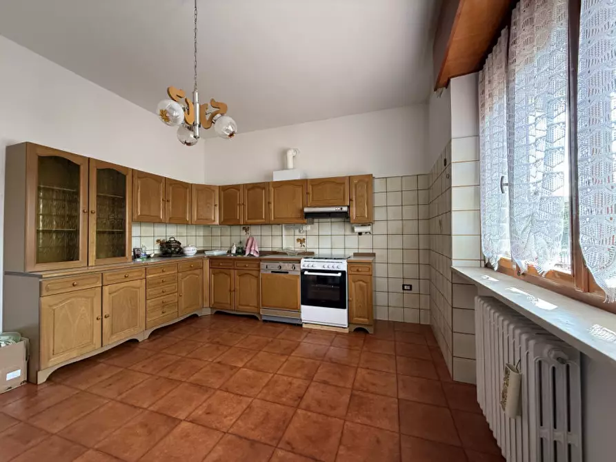 Immagine 6 di Appartamento in vendita  in Strada La Rizza a Castel D'azzano