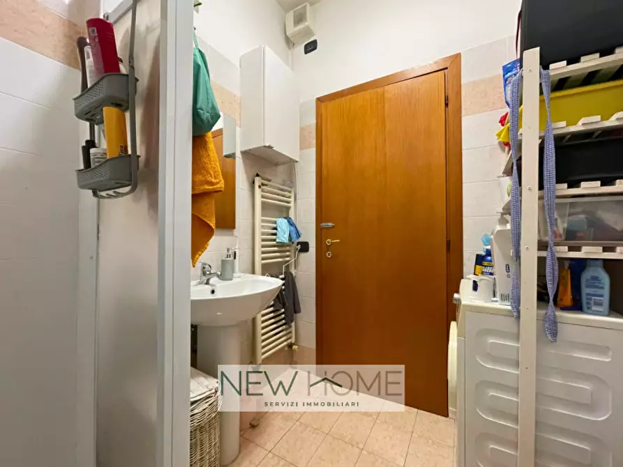 Immagine 5 di Camera in affitto  in Via Brunoro della Scala 18 a Verona