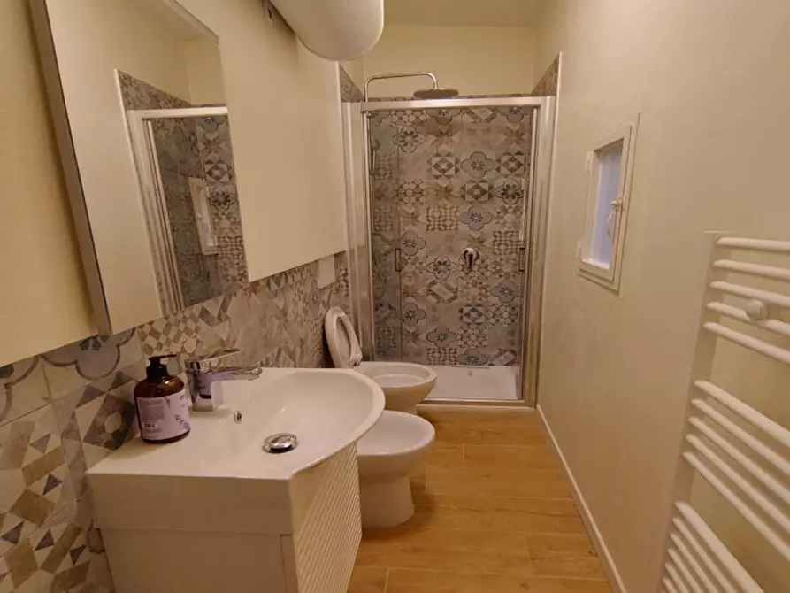 Immagine 5 di Appartamento in affitto  in Via Broccaindosso a Bologna