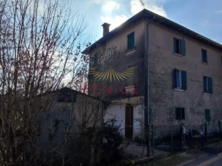 Immagine 4 di Casa indipendente in vendita  in Via Calpena a Conegliano