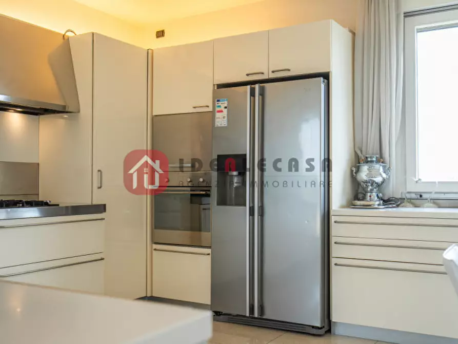 Immagine 19 di Attico in vendita  in Via Cristoforo Colombo a Abano Terme