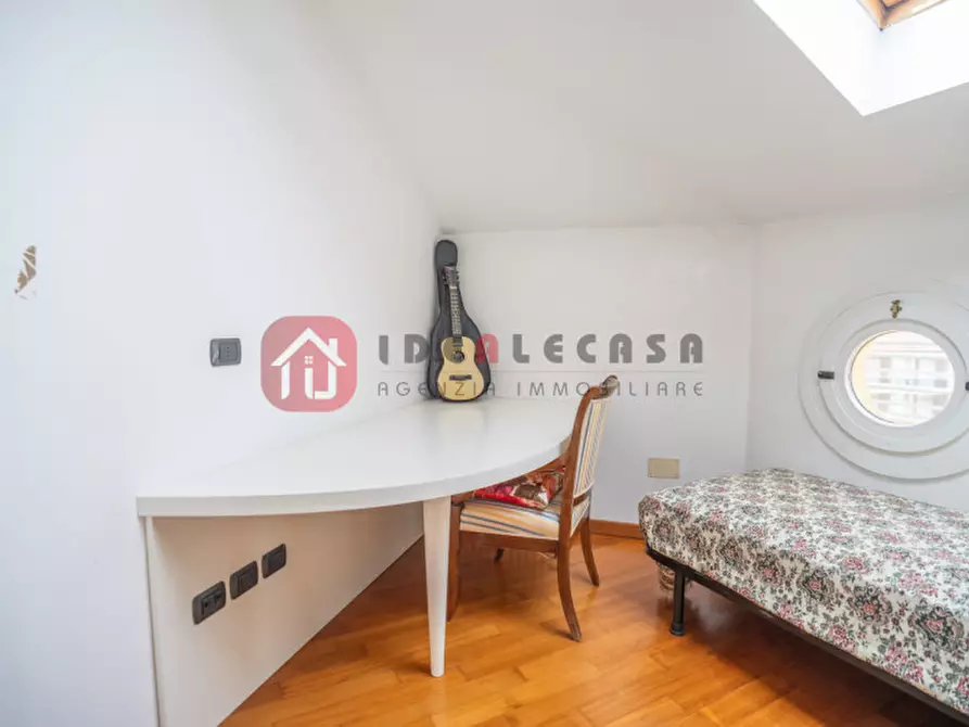 Immagine 32 di Attico in vendita  in Via Cristoforo Colombo a Abano Terme