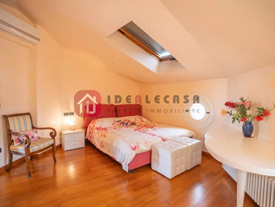 Immagine 44 di Attico in vendita  in Via Cristoforo Colombo a Abano Terme