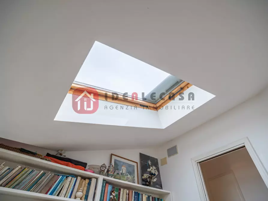 Immagine 57 di Attico in vendita  in Via Cristoforo Colombo a Abano Terme