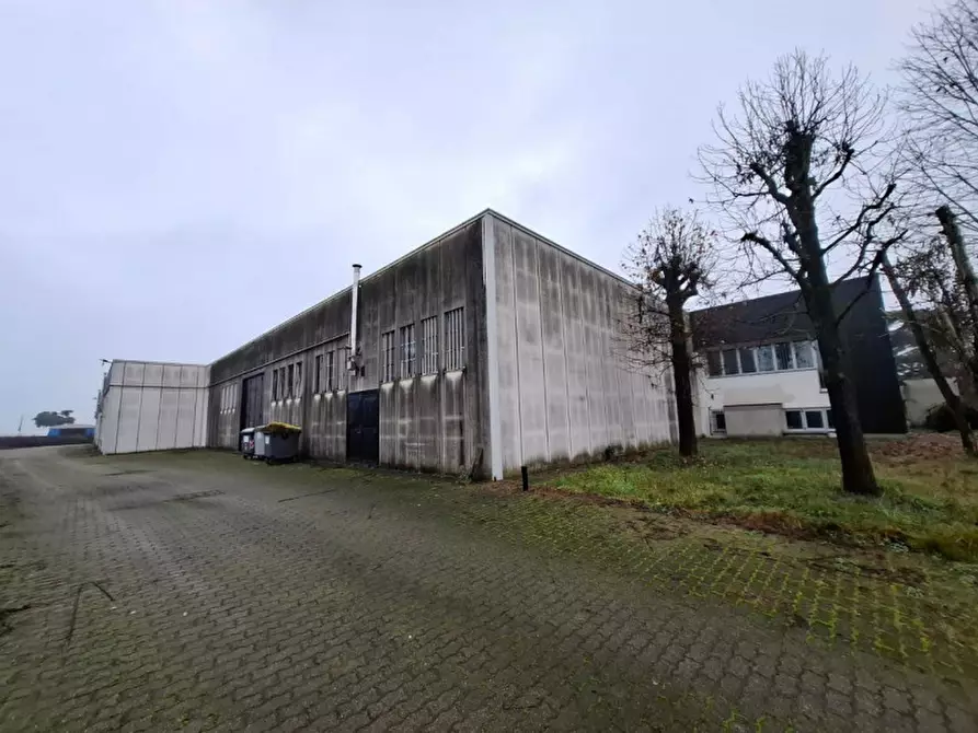 Immagine 6 di Capannone industriale in vendita  in Via Montebello, 70, 27029 Vigevano PV, Italia a Vigevano