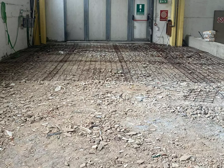Immagine 8 di Capannone industriale in vendita  in Via Moia, 127, 20861 Brugherio MB, Italia a Brugherio