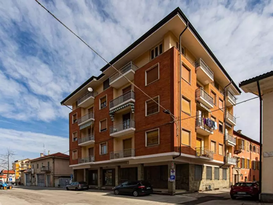 Immagine 1 di Negozio in vendita  in Piazza Vittorio Veneto, 10, 12013 Chiusa di Pesio CN, Italia a Chiusa Di Pesio