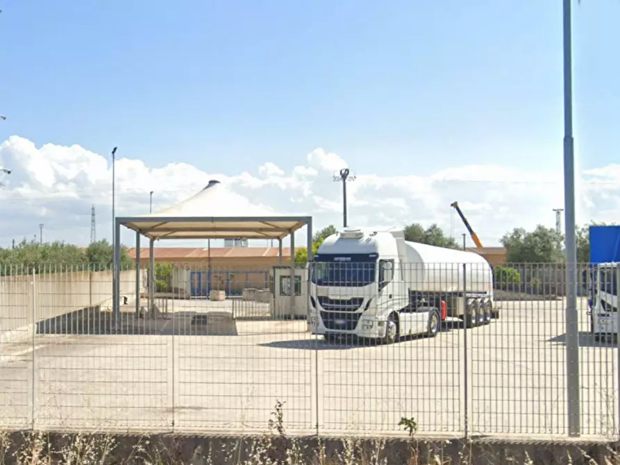 Immagine 1 di Capannone industriale in vendita  in Strada Provinciale 231, N. km 11 a Bitonto