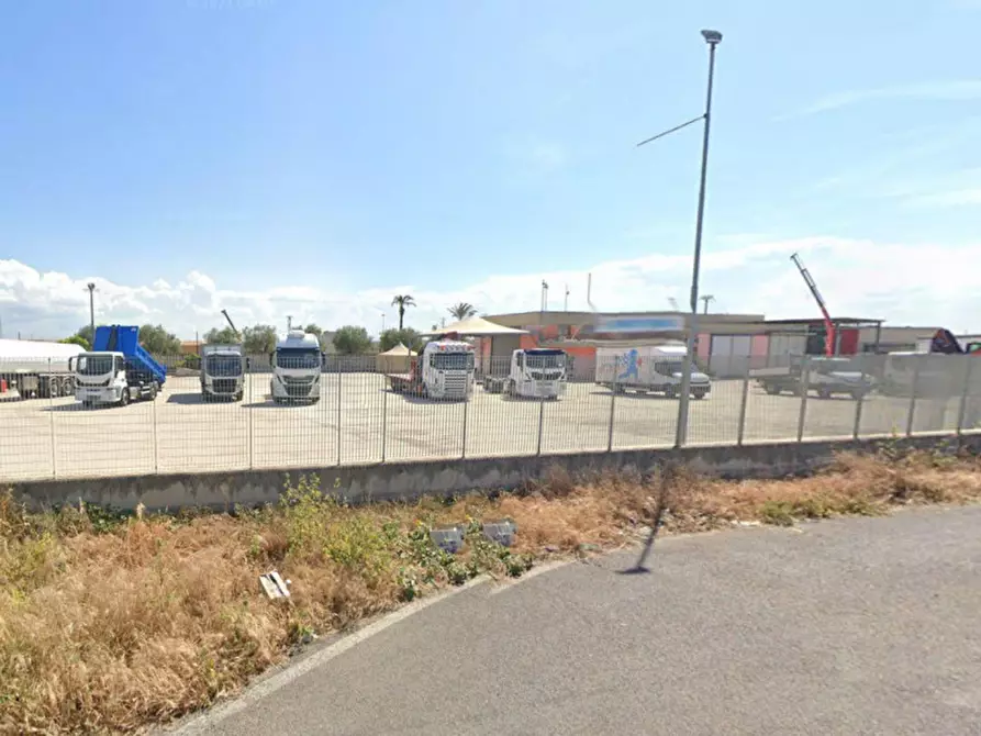 Immagine 2 di Capannone industriale in vendita  in Strada Provinciale 231, N. km 11 a Bitonto