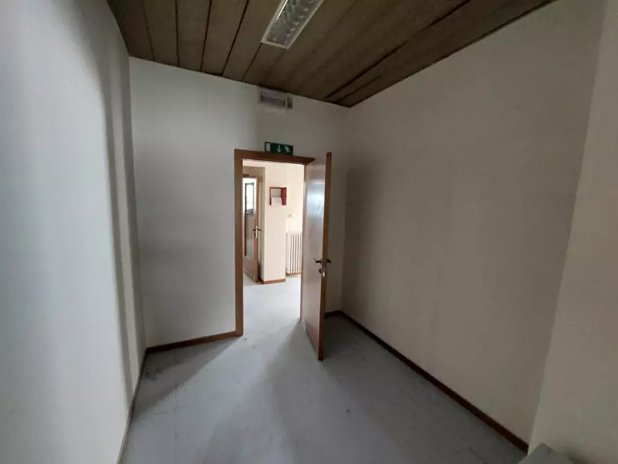 Immagine 17 di Negozio in vendita  in Via Antonio Gramsci, 27024 Cilavegna PV, Italia a Cilavegna