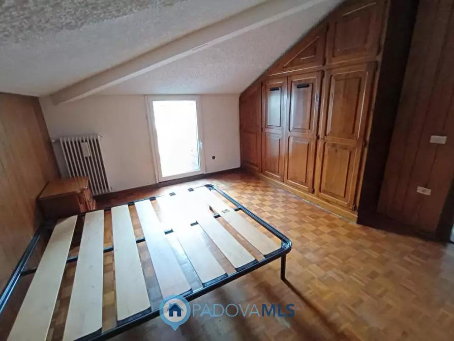 Immagine 5 di Appartamento in vendita  a Padova