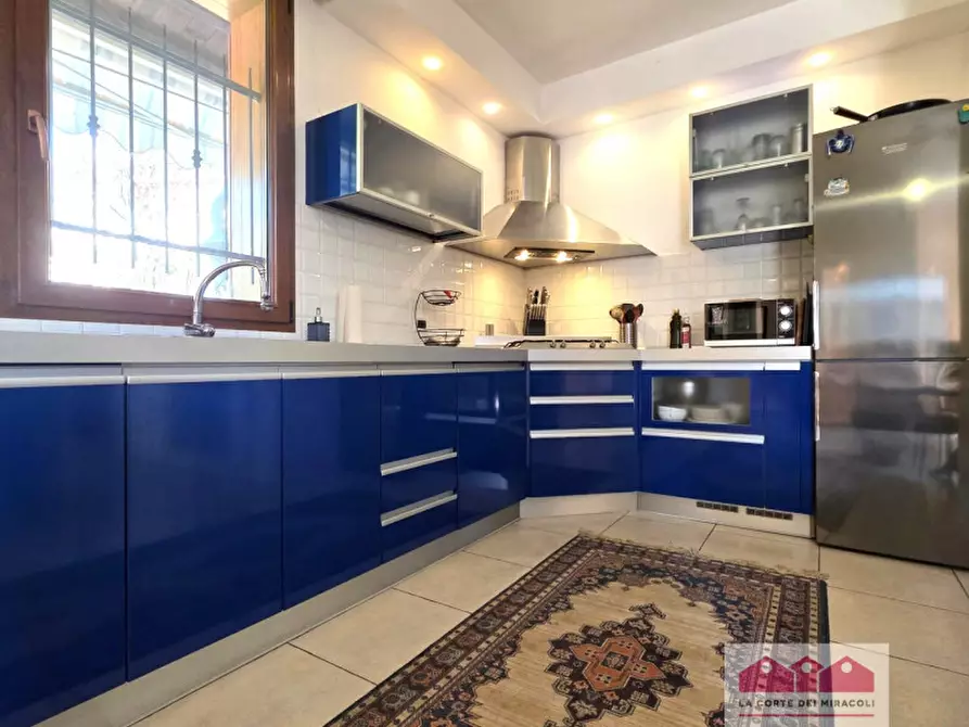 Immagine 1 di Casa bifamiliare in vendita  in Strada di Bertesina a Vicenza