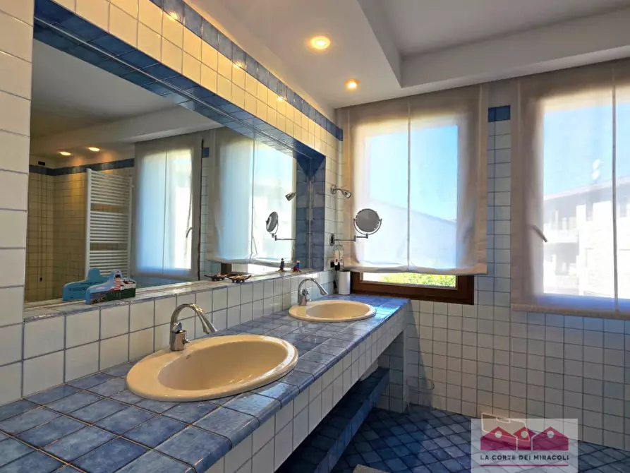 Immagine 20 di Casa bifamiliare in vendita  in Strada di Bertesina a Vicenza