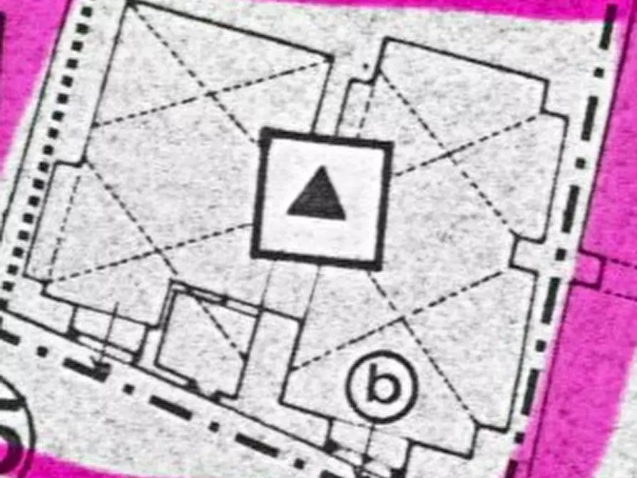 Immagine 10 di Casa indipendente in vendita  in via Umberto a Alberobello