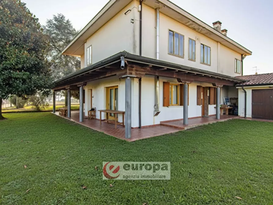 Immagine 7 di Casa indipendente in vendita  in Strada Postumia a Vicenza