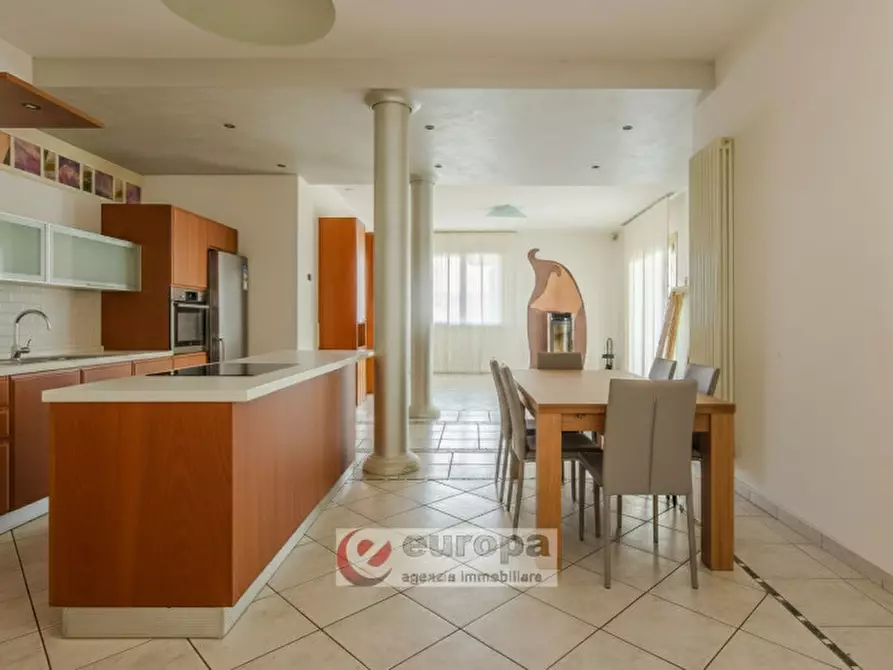 Immagine 16 di Casa bifamiliare in vendita  in Strada Postumia a Vicenza