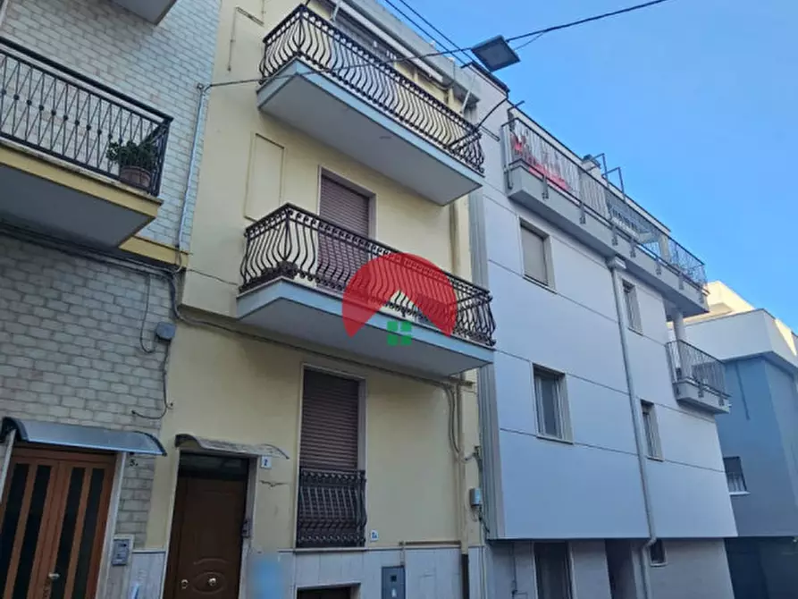 Immagine 1 di Villetta a schiera in vendita  in Via Cipro a Altamura