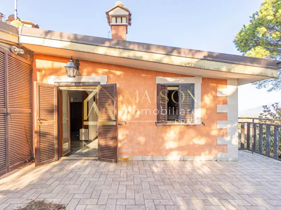 Immagine 19 di Villa in vendita  in Viale Francesco Petrarca a Zagarolo