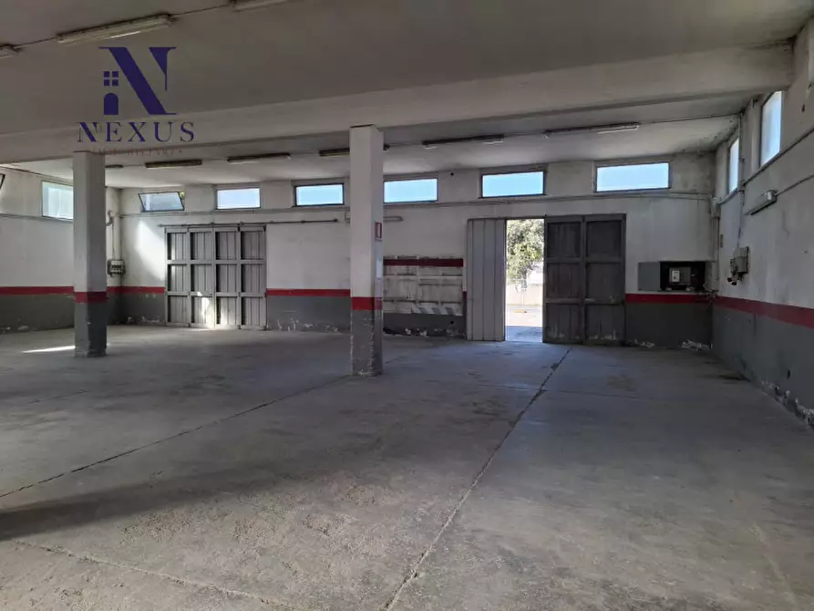 Immagine 9 di Capannone industriale in affitto  in via dell'industria a Fano