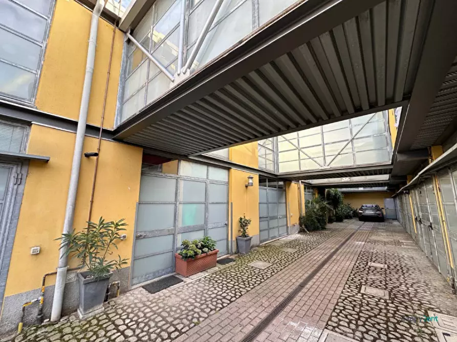 Immagine 20 di Appartamento in affitto  in Via Comune Antico, 51 a Milano