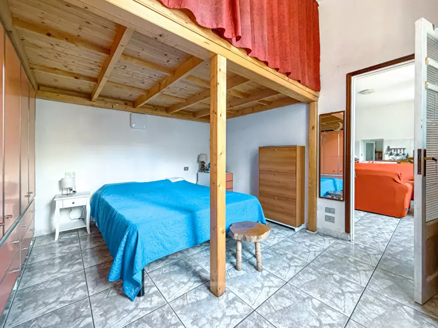 Immagine 7 di Appartamento in vendita  in Via Valle Strona, 34 a Omegna