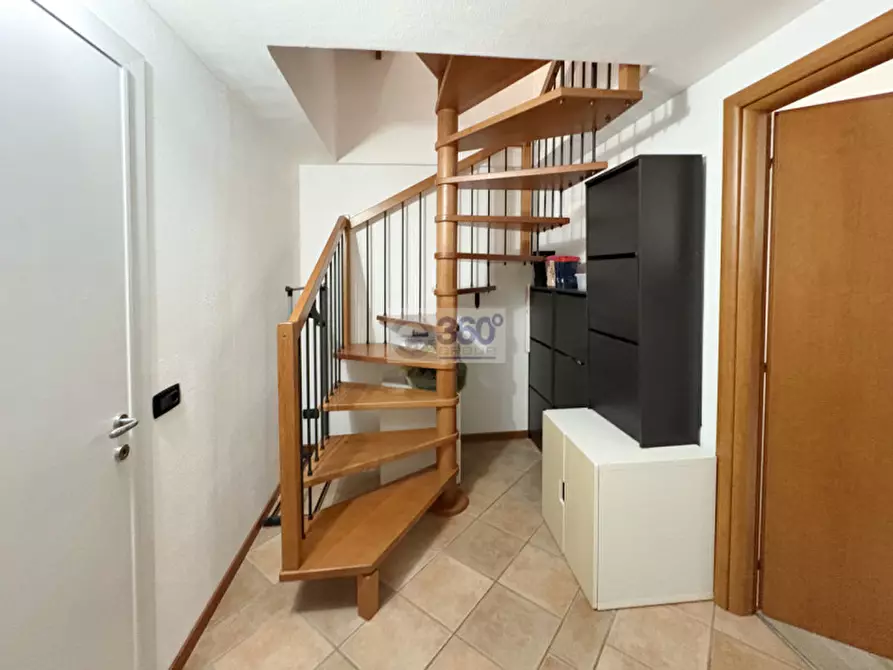 Immagine 15 di Appartamento in vendita  in Via Urini a Capriolo