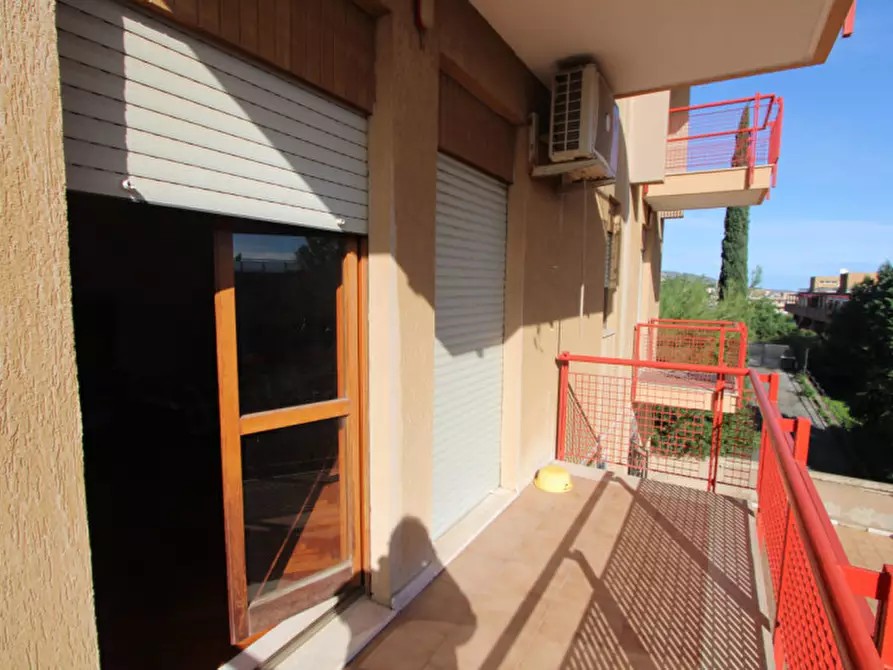 Immagine 18 di Appartamento in vendita  in Salita Villa Contino 38 a Messina