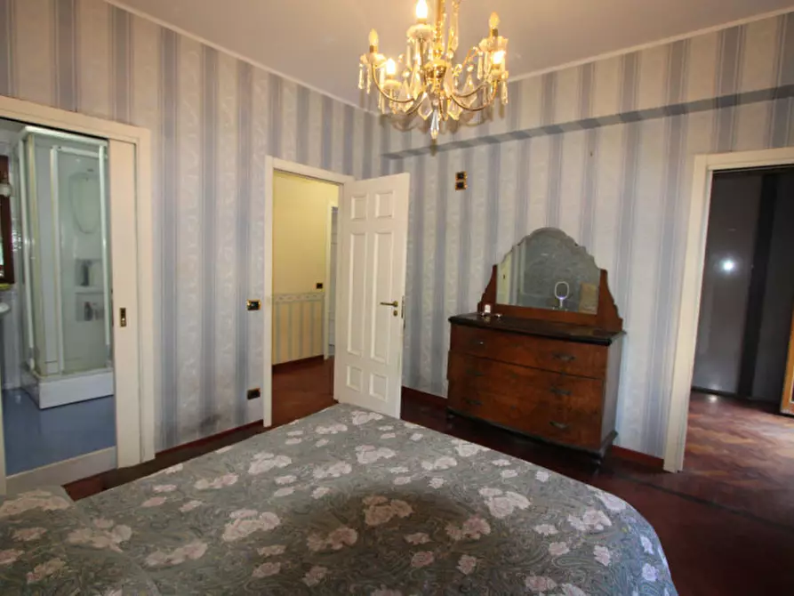 Immagine 25 di Appartamento in vendita  in Salita Villa Contino 38 a Messina