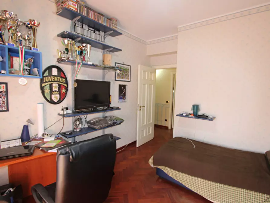 Immagine 31 di Appartamento in vendita  in Salita Villa Contino 38 a Messina