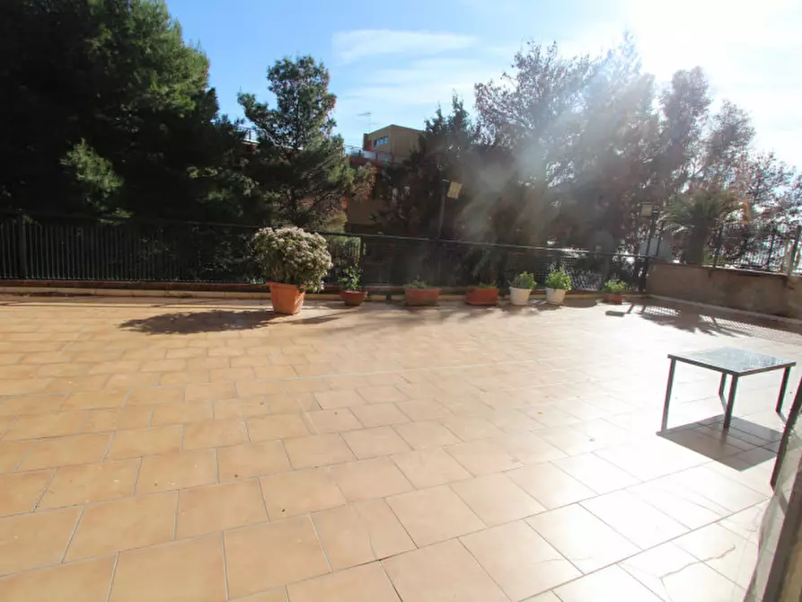 Immagine 36 di Appartamento in vendita  in Salita Villa Contino 38 a Messina