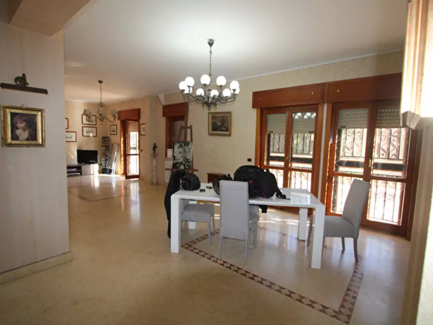 Immagine 37 di Appartamento in vendita  in Salita Villa Contino 38 a Messina