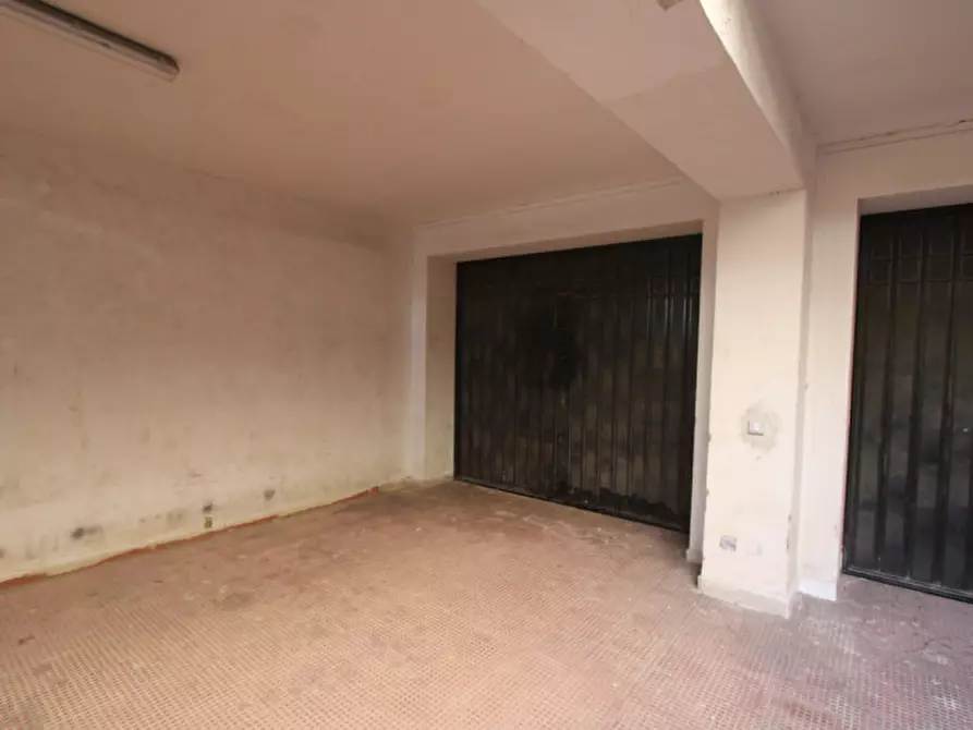 Immagine 40 di Appartamento in vendita  in Salita Villa Contino 38 a Messina