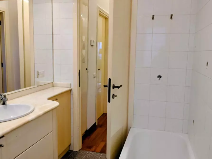 Immagine 18 di Appartamento in affitto  in Via Corrado Cagli a Ancona