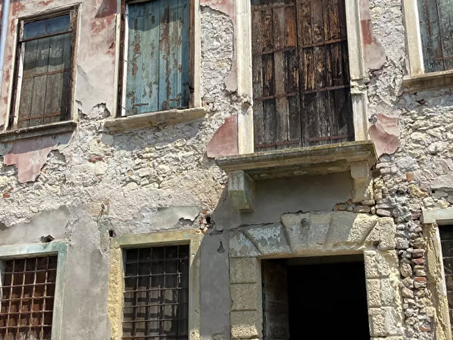 Immagine 6 di Casa indipendente in vendita  a Lonigo