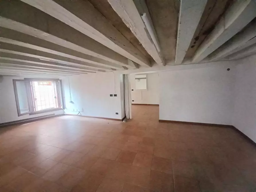 Immagine 1 di Magazzino in affitto  in CORSO PALLADIO a Vicenza