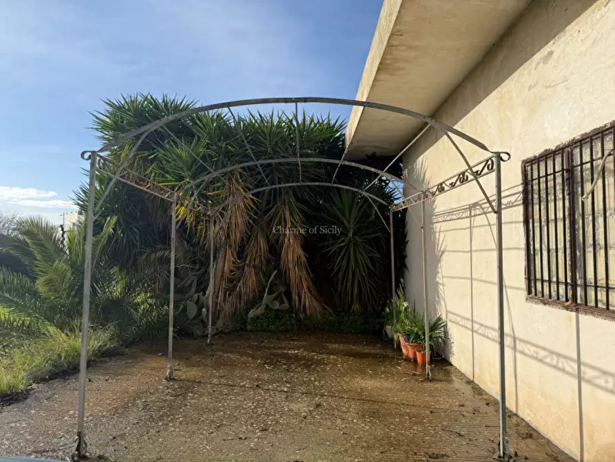 Immagine 4 di Garage in vendita  a Modica