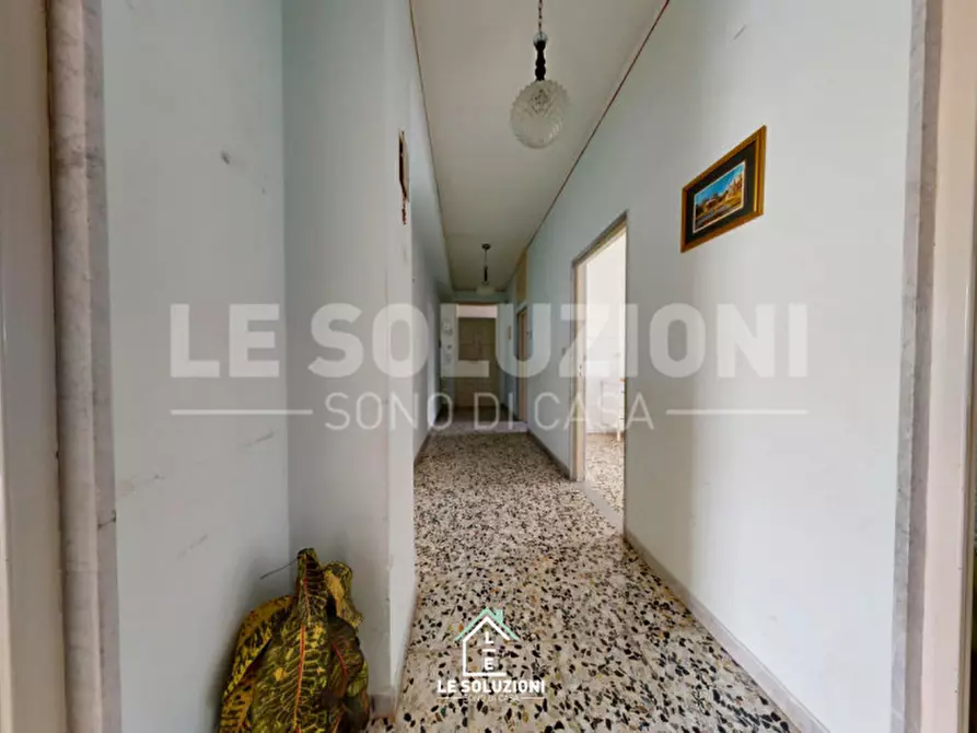 Immagine 7 di Appartamento in vendita  in Via Cesare Antonelli 9 a Putignano