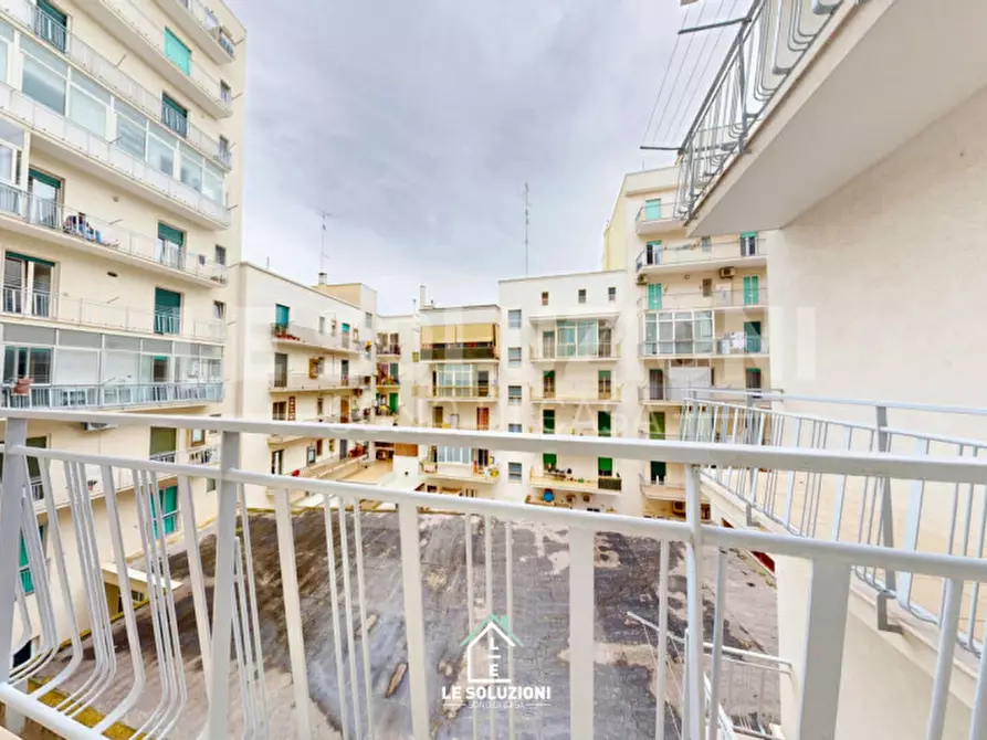 Immagine 12 di Appartamento in vendita  in Via Cesare Antonelli 9 a Putignano