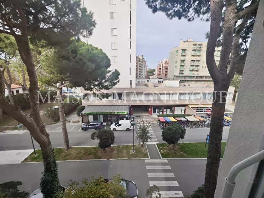 Immagine 12 di Appartamento in vendita  in Viale dei Pini 9 a Comacchio