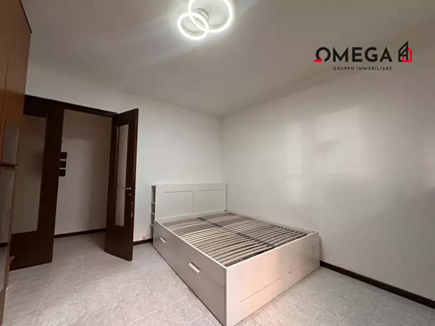 Immagine 3 di Appartamento in vendita  in via revoltella 113 a Trieste