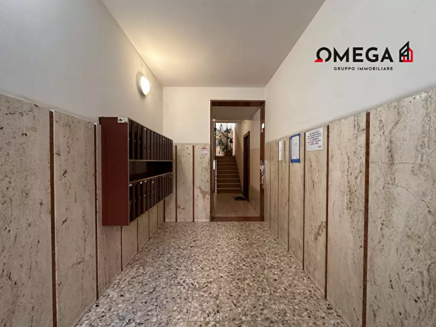 Immagine 10 di Appartamento in vendita  in via revoltella 113 a Trieste