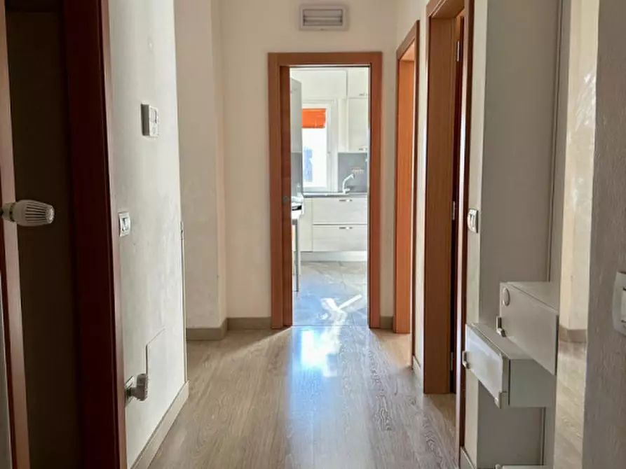 Immagine 2 di Appartamento in vendita  in via Zara 9 a Trento