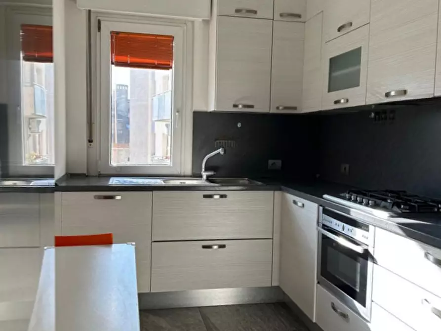 Immagine 3 di Appartamento in vendita  in via Zara 9 a Trento