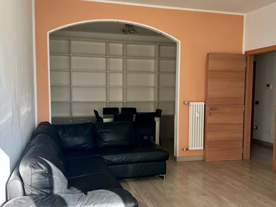 Immagine 5 di Appartamento in vendita  in via Zara 9 a Trento