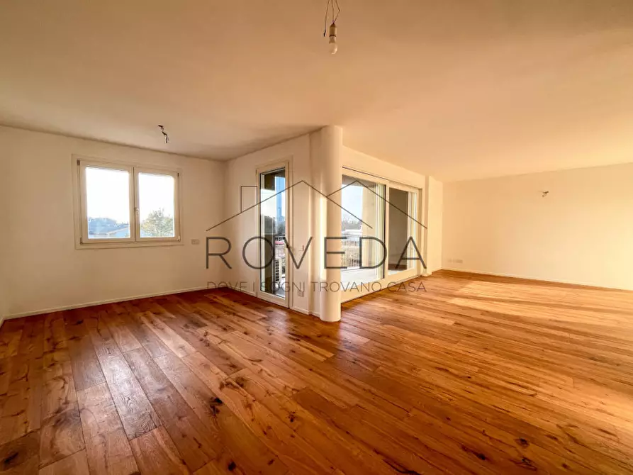 Immagine 3 di Appartamento in vendita  in Viale Luigi Luzzatti a Treviso