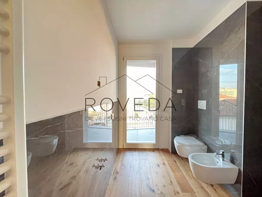 Immagine 6 di Appartamento in vendita  in Viale Luigi Luzzatti a Treviso