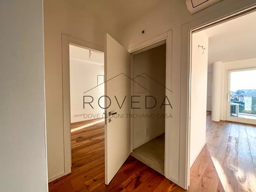 Immagine 10 di Appartamento in vendita  in Viale Luigi Luzzatti a Treviso