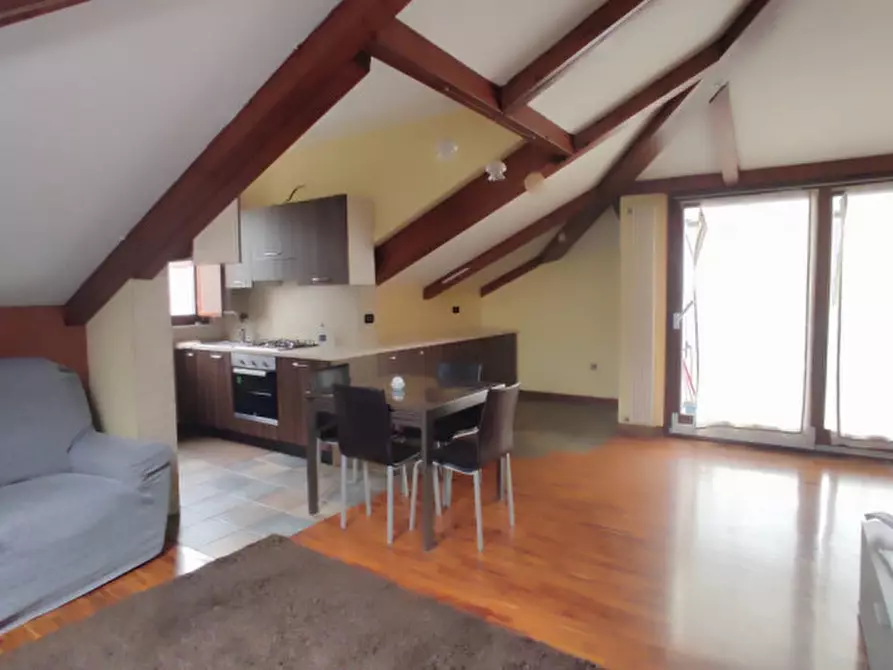 Immagine 4 di Appartamento in affitto  in via giovanni servais 92 a Torino