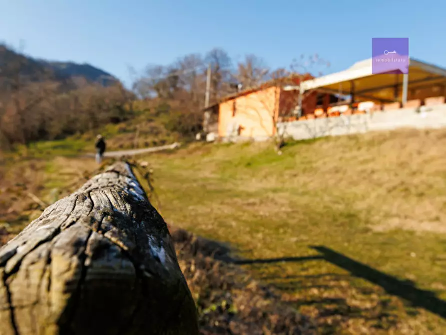 Immagine 2 di Casa indipendente in vendita  a Montegrotto Terme