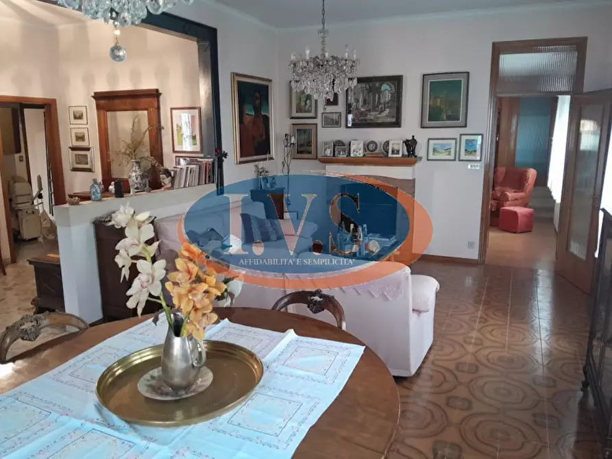 Immagine 1 di Casa indipendente in vendita  in Via D. Cattaneo n. 1 a Montegalda